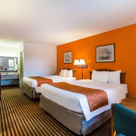 Howard Johnson By Wyndham Panama City Extérieur photo