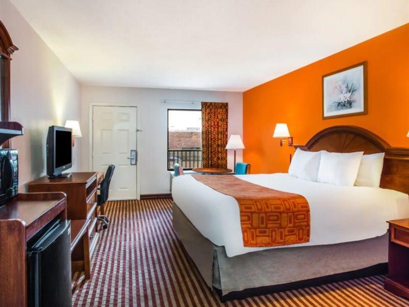 Howard Johnson By Wyndham Panama City Extérieur photo