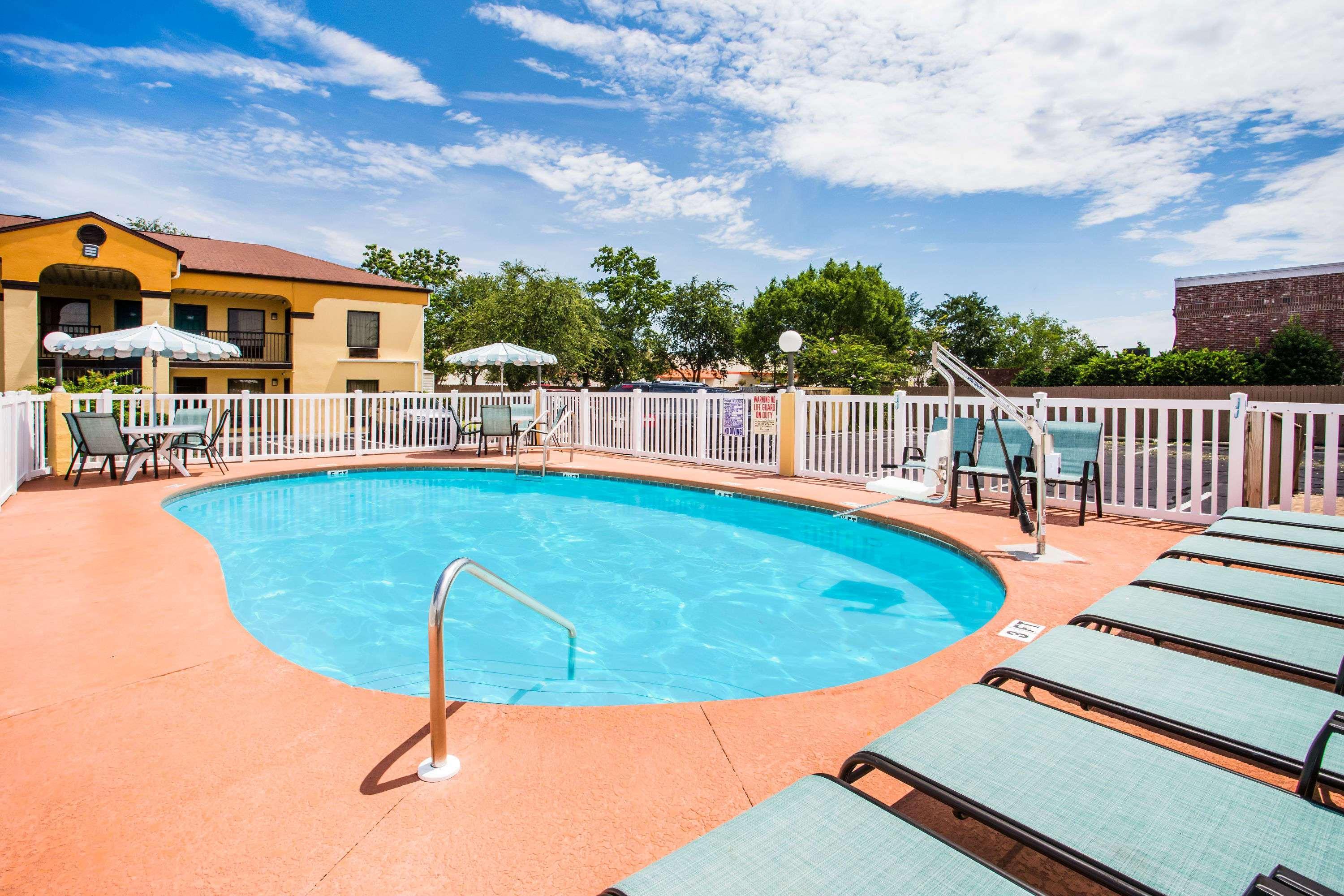 Howard Johnson By Wyndham Panama City Extérieur photo