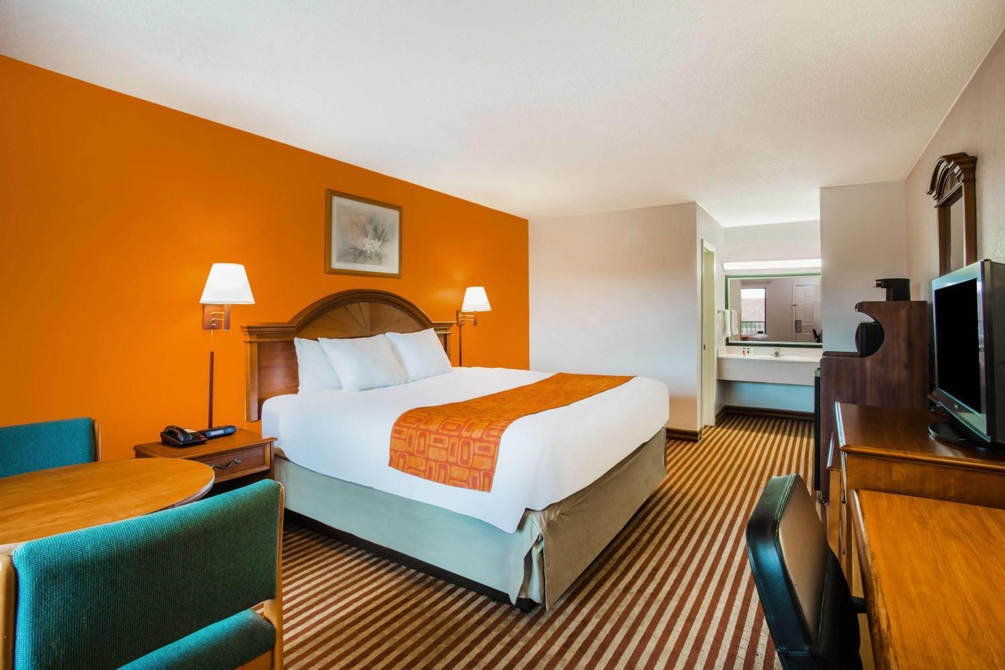 Howard Johnson By Wyndham Panama City Extérieur photo